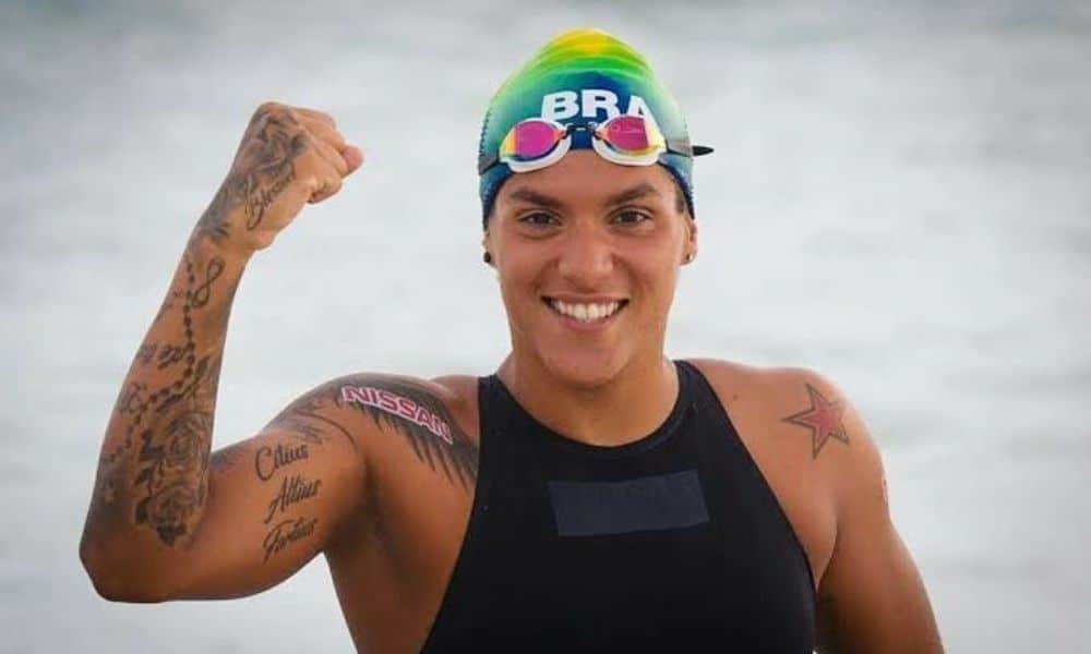 Baiana Ana Marcela Cunha é campeã na Copa Europeia de Águas Abertas