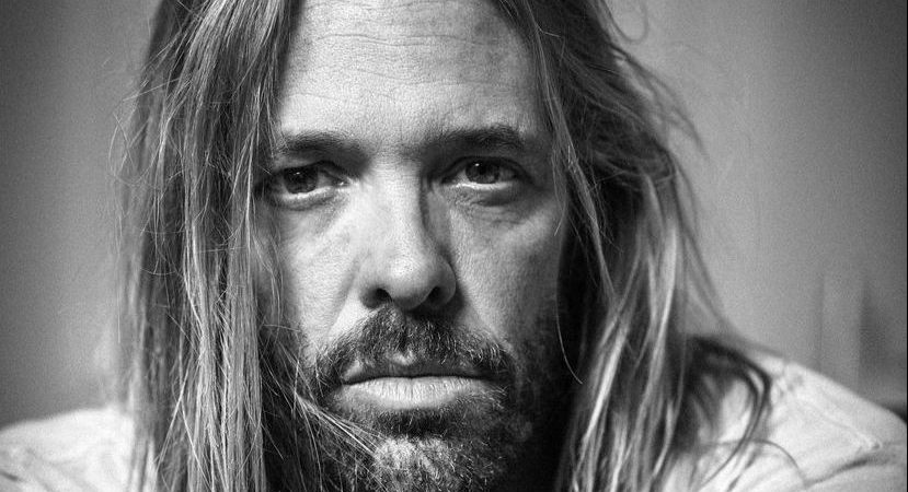 Baterista do Foo Fighters morre aos 50 anos; banda faria show no mesmo dia
