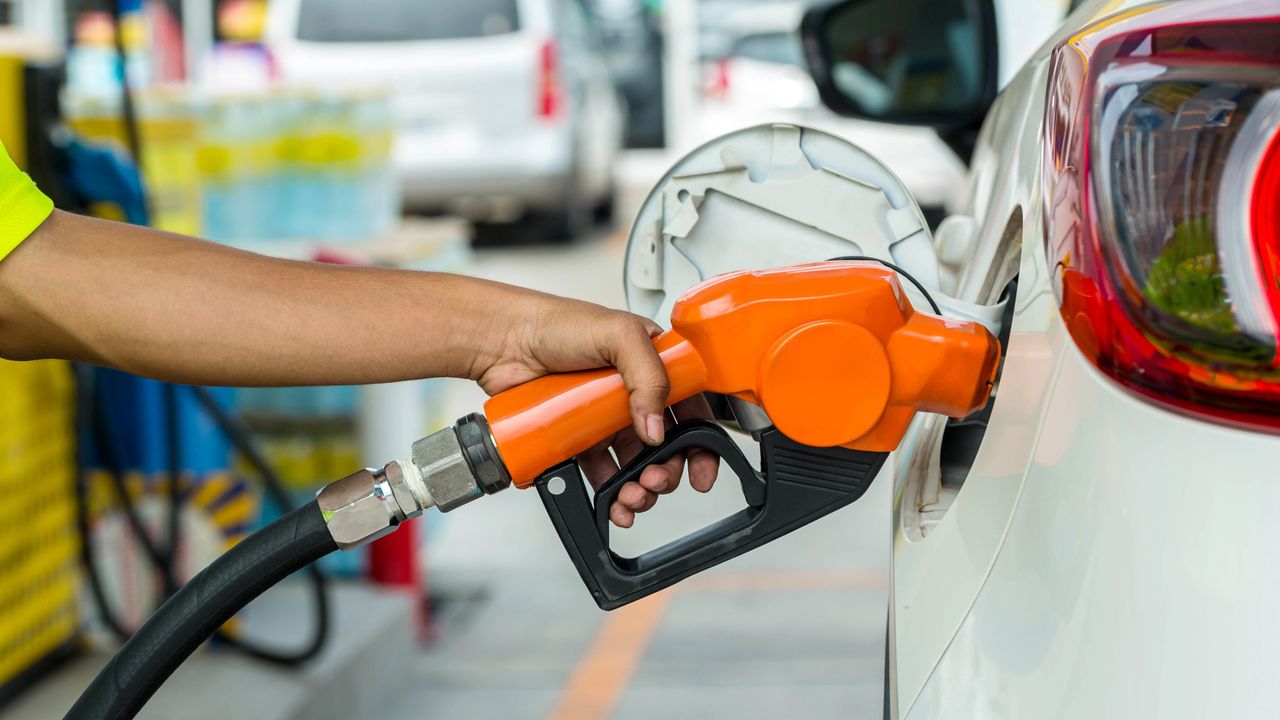 Petrobras anuncia aumento da gasolina e do gás de cozinha