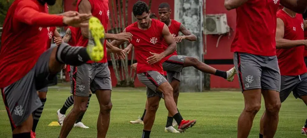 Vitória diz que está pronto para jogo decisivo contra o Bahia de Feira