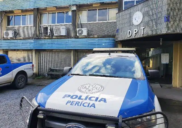 Adolescente é assassinado e idosa fica ferida durante ataque a tiros