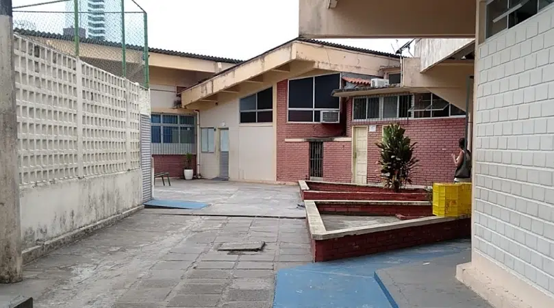AULAS SUSPENSAS: Professores não aparecem em escola estadual de Salvador após ameaça de massacre