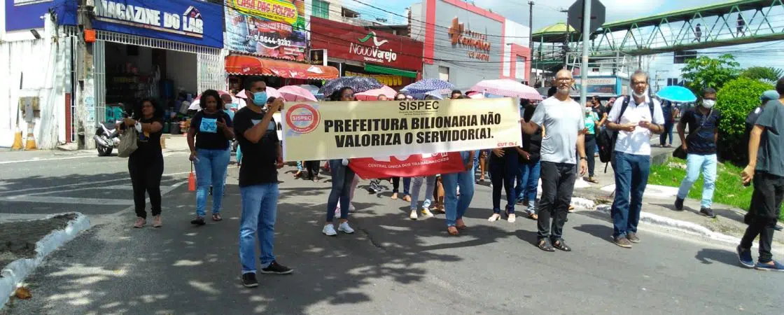 Camaçari: Professores da rede municipal fazem manifestação por campanha salarial