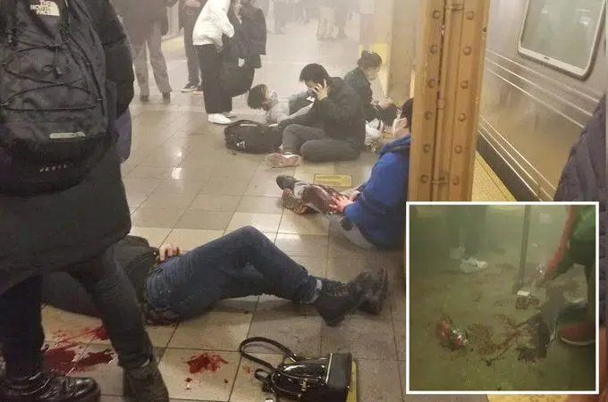 Internacional: Ataque a tiros em estação de metrô deixa feridos e baleados; VÍDEO