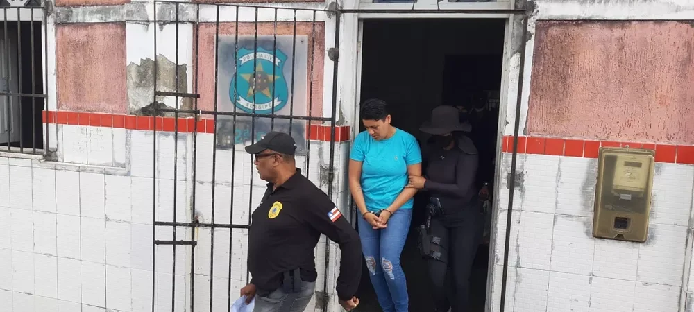 Suspeita de envolvimento na morte dono de pousada de luxo na Bahia é transferida para presídio de Salvador