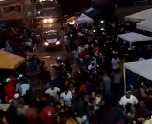 VÍDEO: PMs fazem disparos de arma de fogo para dispersar festa ‘paredão’ em Abrantes