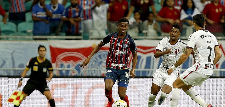 Athletico-PR vira o jogo e vence o Bahia na Fonte Nova