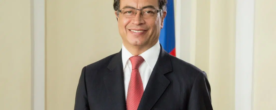 Gustavo Petro é eleito 1º presidente de esquerda da Colômbia