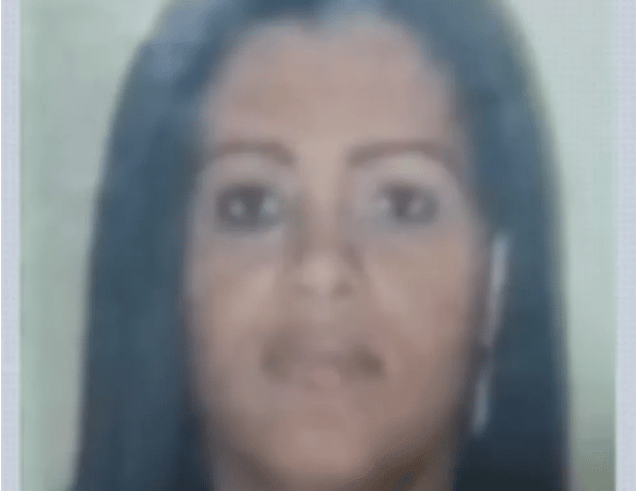 Mulher é condenada a mais de 18 anos de prisão por matar namorado com mais de 50 facadas em Feira