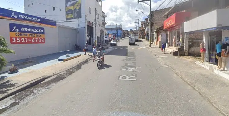 Salvador: Homens passam por rua atirando e deixam dois feridos em Paripe