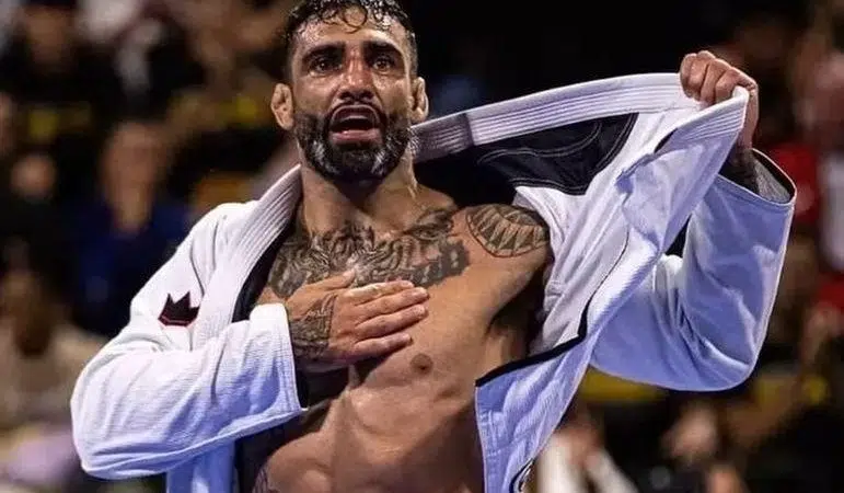 Campeão mundial de jiu-jítsu, Leandro Lo é baleado na cabeça e morre