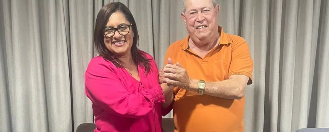 Deputada Kátia Oliveira recebe apoio de ex-prefeito de Teixeira de Freitas