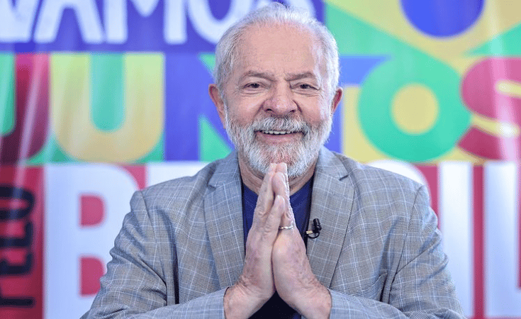 Lula aparece com 52% dos votos válidos e pode vencer no 1º turno