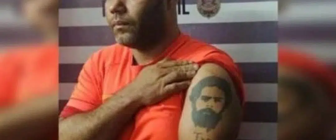 Homem que matou ex-mulher e filho tem tatuagem do Lula no braço