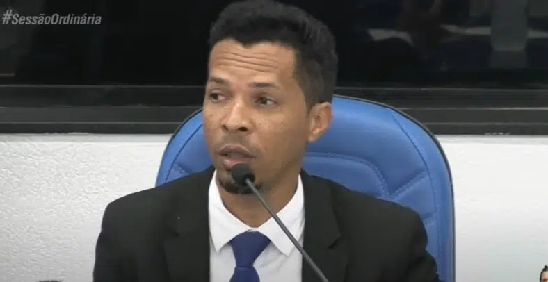 Vereador de Camaçari, Samuka se manifesta a favor de Bolsonaro e contra a vacina; Jamessom parabeniza