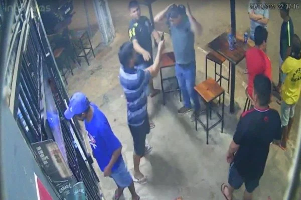 Dono de bar é morto com tiro na cabeça após cobrar por cervejas
