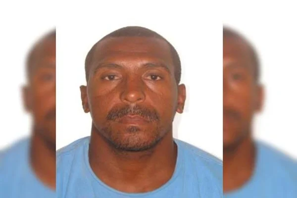 “Fiz besteira”, diz homem preso por matar companheira com pia