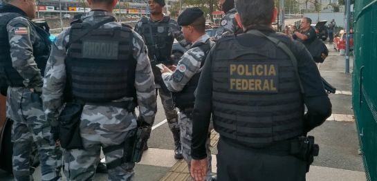 Polícia Federal em Camaçari: Quatro são presos durante operação contra crime organizado