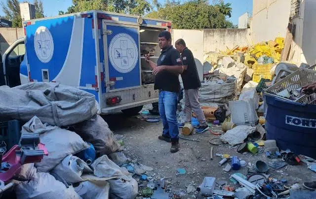 Homens encapuzados invadem fábrica e matam funcionário a tiros