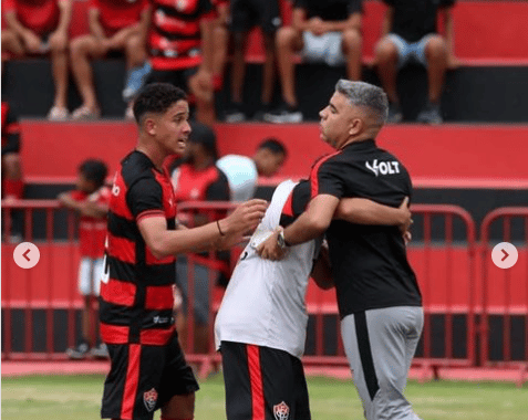 Vitória se manifesta após diretor ser acusado de ameaçar jogador do Bahia