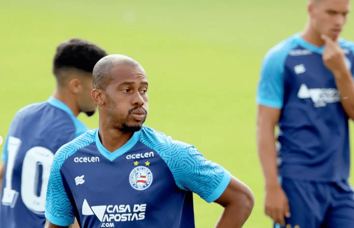 Bahia encerra preparação para jogo decisivo contra Vila Nova