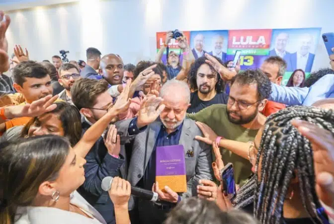 Em carta aos evangélicos, Lula fala sobre aborto e diz que ‘história de banheiro unissex saiu da cabeça de Satanás’