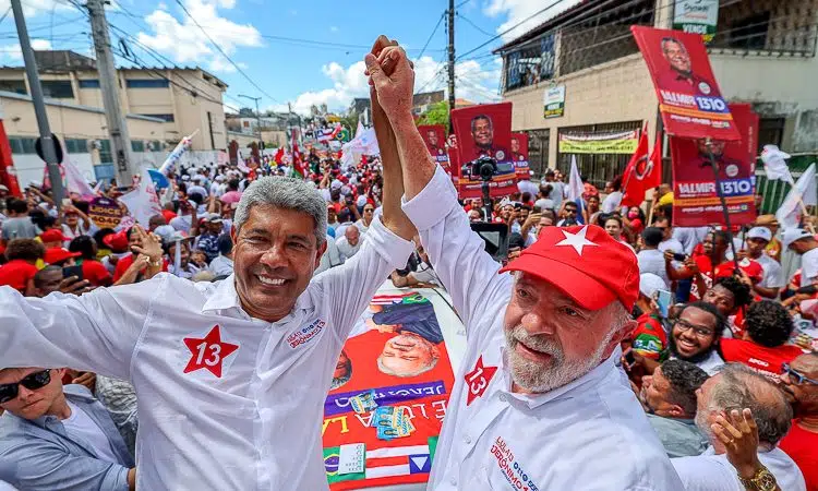 Em Salvador, Lula defende combate à pobreza e comete gafe ao dizer que aposta em dupla GG