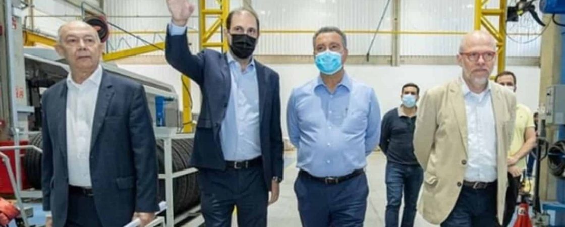 Maior fabricante de carros elétricos do mundo vai instalar três fábricas na Bahia