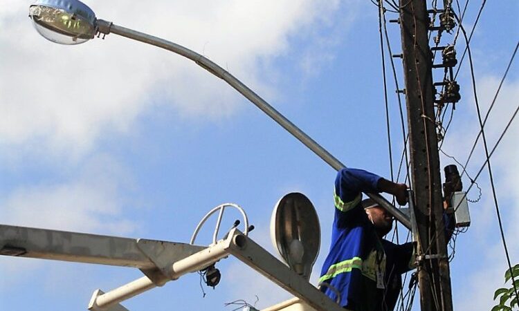 Vila de Abrantes terá fornecimento de energia elétrica interrompido em diversas localidades