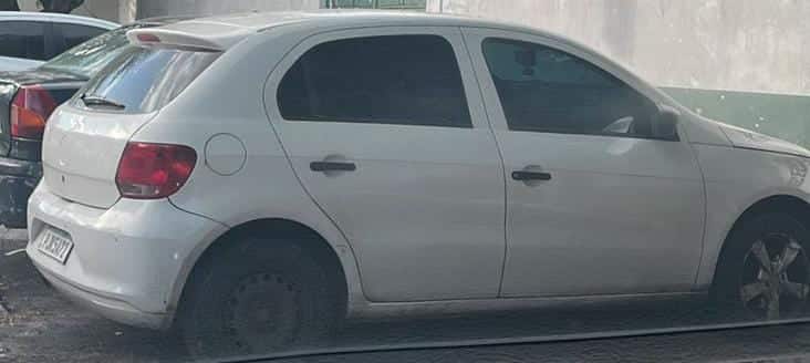 Camaçari: Veículo roubado é recuperado pela polícia