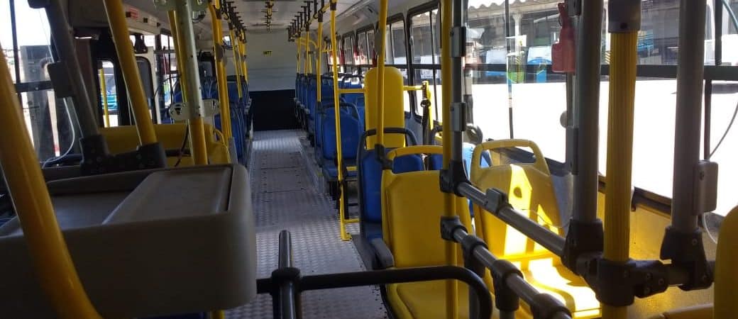 Salvador: Cobrador é baleado em assalto a ônibus