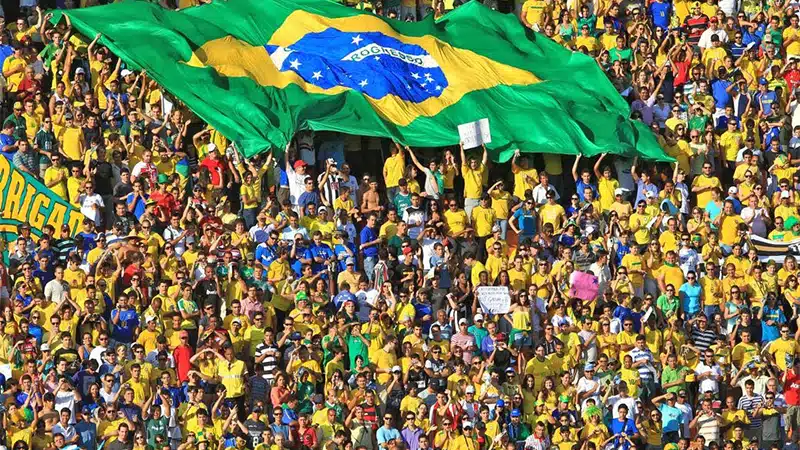 Copa: Governo da Bahia altera expediente em dias de jogos do Brasil