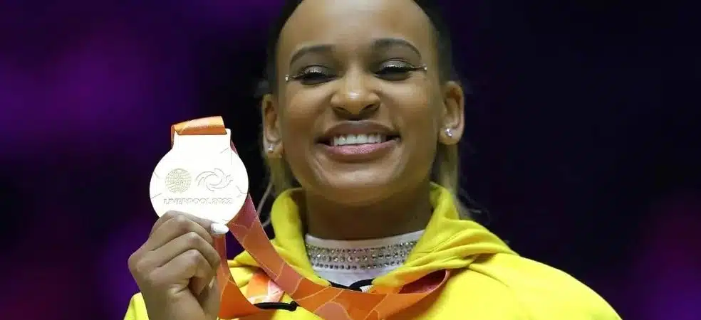 Rebeca Andrade vence Campeonato Mundial de Ginástica