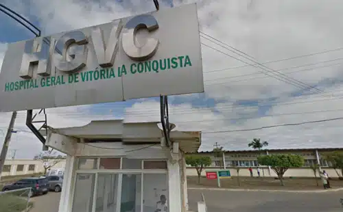 Homem é executado após ter casa invadida na Bahia; mulher baleada está internada