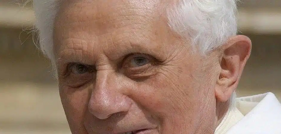 Morre Papa Emérito Bento XVI