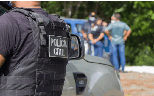 Adolescente é assassinado com tiros na cabeça em via pública de Feira de Santana