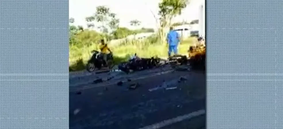 Grave acidente tira a vida de um casal de motociclistas na Ilha de Itaparica