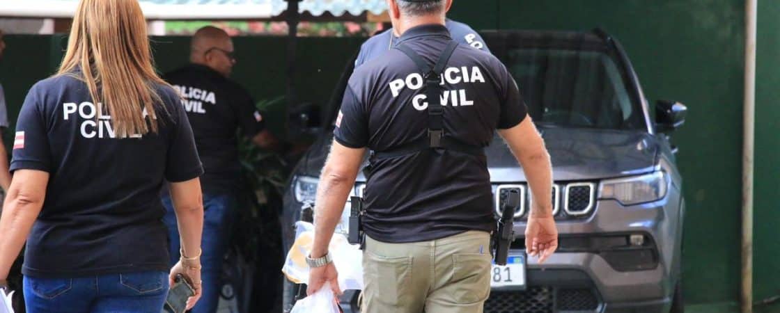 Médico é preso com imagens de pornografia infantil em Salvador