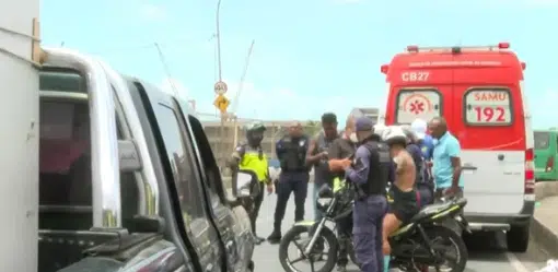 Motociclista morre após perder o controle e colidir com caminhonete em Salvador