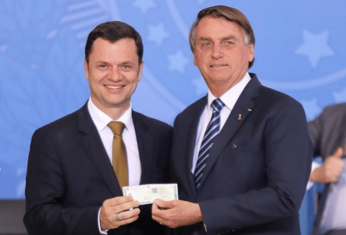 Pf Encontra Na Casa De Ex Ministro De Bolsonaro Rascunho De Decreto Para Tentar Golpe Bahia No Ar