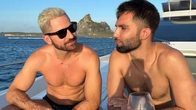 Viúvo de Paulo Gustavo termina namoro com cantor após ataques na internet