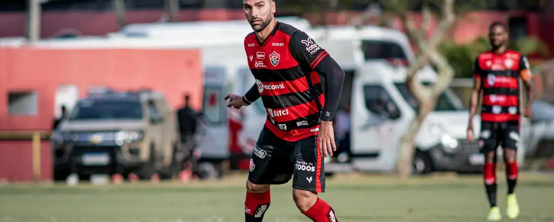 Atacante Léo Gamalho lamenta empate com Jacuipense: “precisamos ter calma”