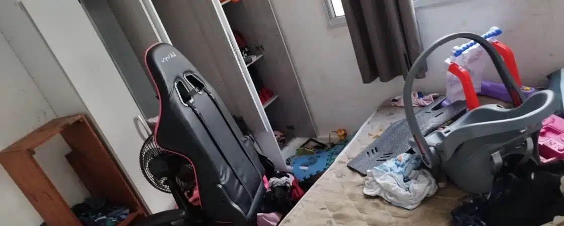 Crianças são encontradas abandonadas em apartamento de Lauro de Freitas