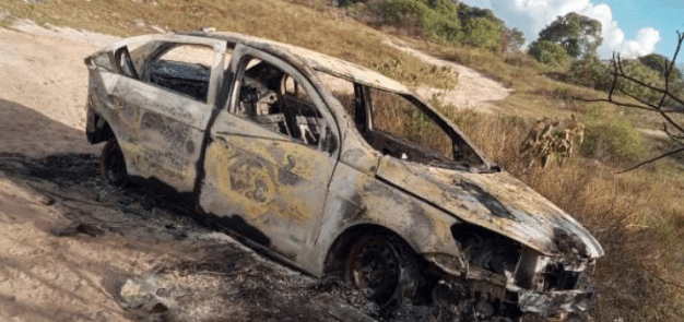 Homem é Encontrado Carbonizado Dentro De Carro Em Camaçari