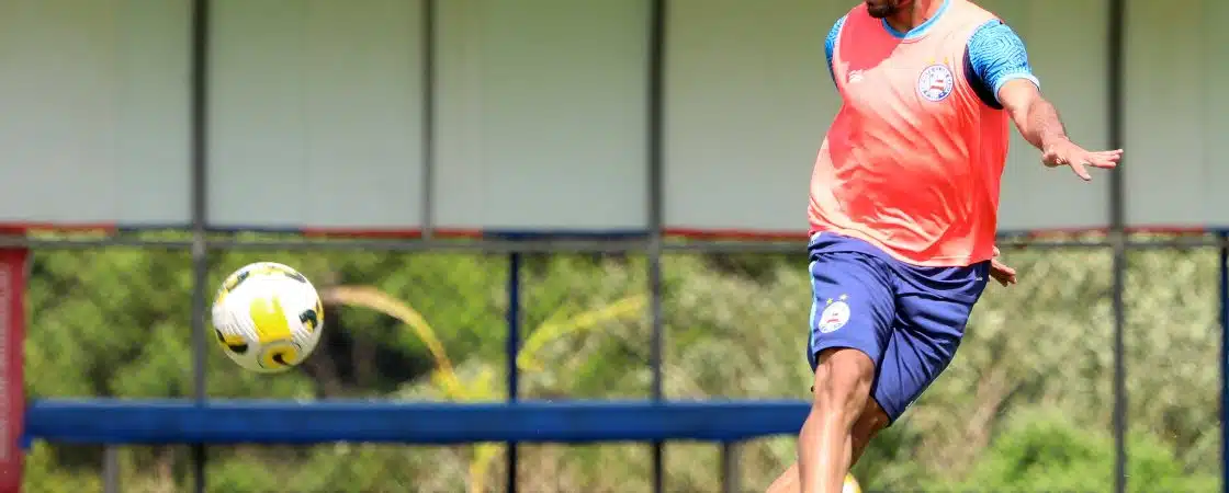 Volante recém-contratado deve ser a novidade do Bahia no clássico contra o Vitória