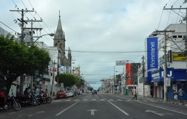 Adolescente é apreendido após planejar ataque a escola na Bahia nesta sexta