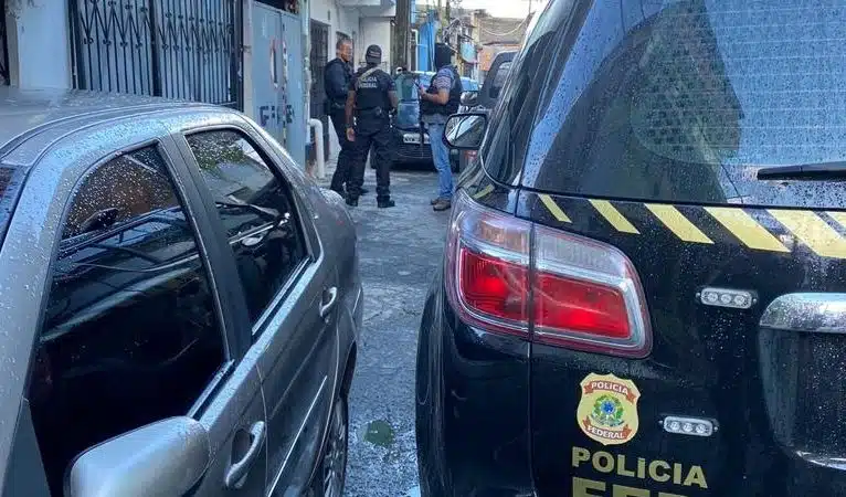 Assaltante de banco morre em confronto com a polícia em Salvador