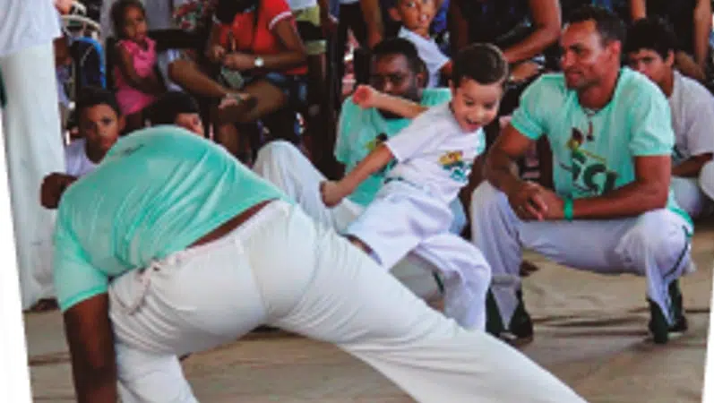 Camaçari: Pracinhas da Cultura oferece vagas para capoeira