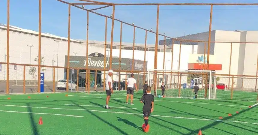 Camaçari: Shopping promove campeonato de futebol infantil