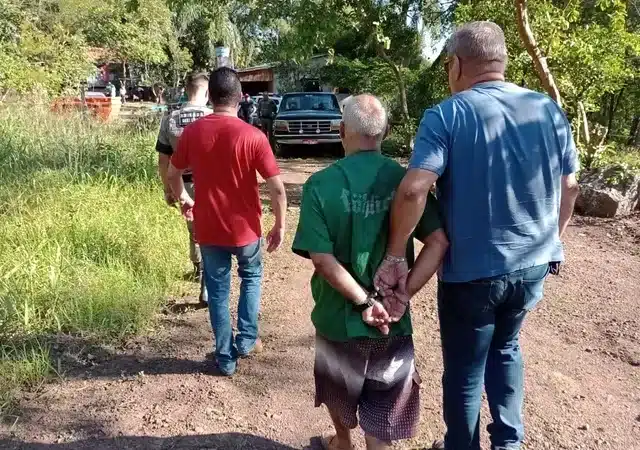 Homem de 60 anos é preso suspeito de matar cunhado a marteladas